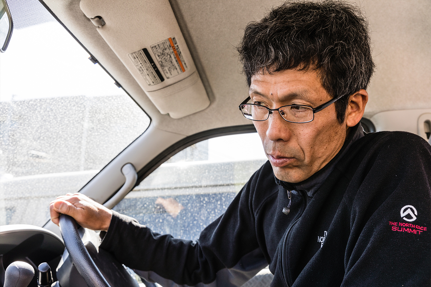 「ワイドボディでも見切りが良くて視界が広いですね。思った以上に運転しやすそうです」