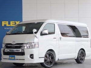 🚩入庫☛【新車】ハイエースワゴン　ガソリン4WD　キャンピングカー　Various　パールホワイト オリジナルキャンピングカーVarious入庫致しました☆☆(AJ4224)