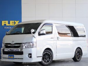 🚩入庫☛【厳選仕入中古車】ハイエースワゴン　ガソリン2WD　パールホワイト R3年式3万9千キロのVer1内装架装のお車入庫致しました☆☆(XP2757)