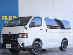 🚩入庫☛【厳選仕入れ中古】ハイエースバン　ディーゼル４WD　パールホワイト 大人気ディーゼル４WDにReClassic装着のお車が入庫致しました☆☆(XP2867)